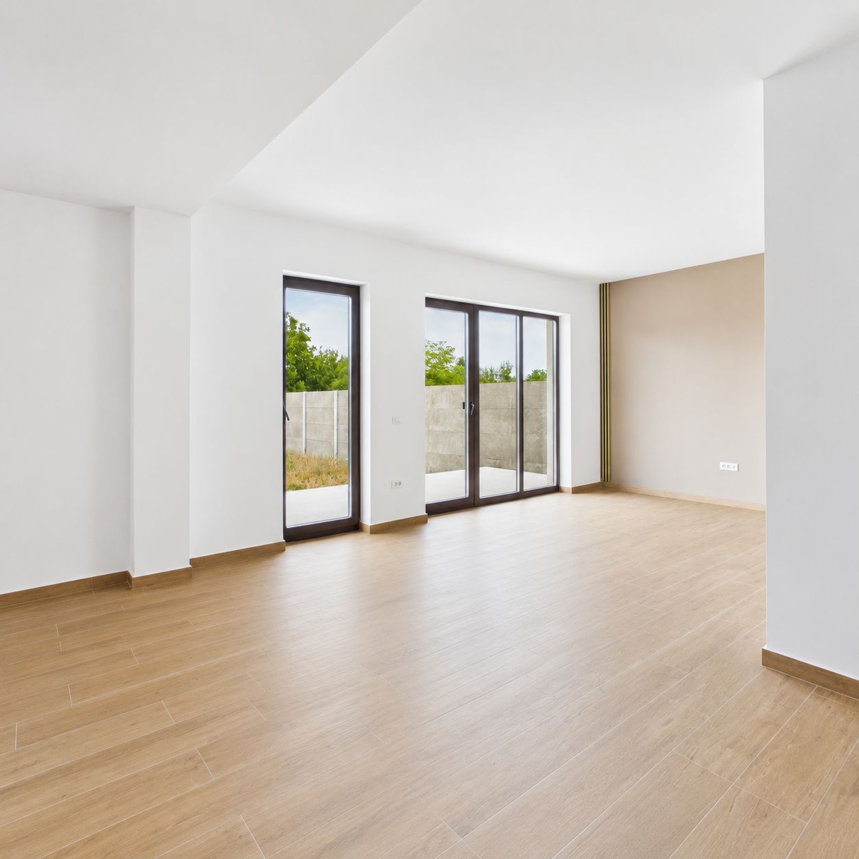 Duplex spațios 102 mp utili, teren 350 mp in\ Covaci — fotografia 8