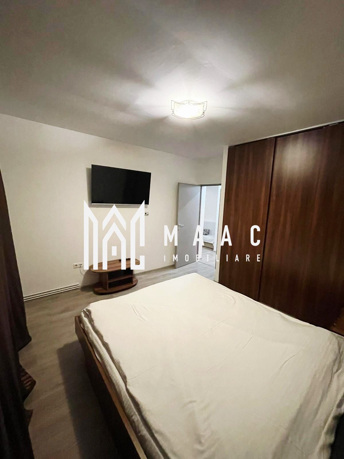 Apartament 3 camere de vânzare | Șelimbăr | 54 mp | parcare — fotografia 2