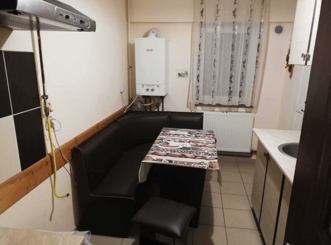 Apartament 2 camere decomandat langa Kaufland Carei — fotografia 5