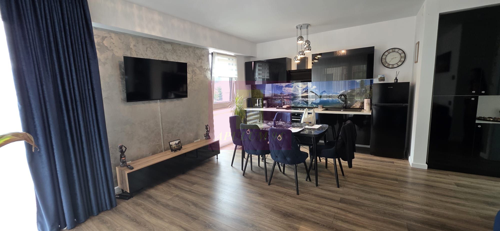 Apartament de lux cu 2 camere, de vanzare la Sinaia — fotografia 3