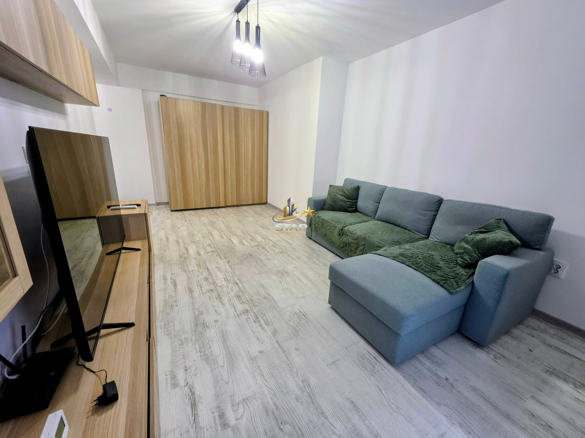 Mobilat și utilat modern/Parcare-Bragadiru McDonalds — fotografia 3