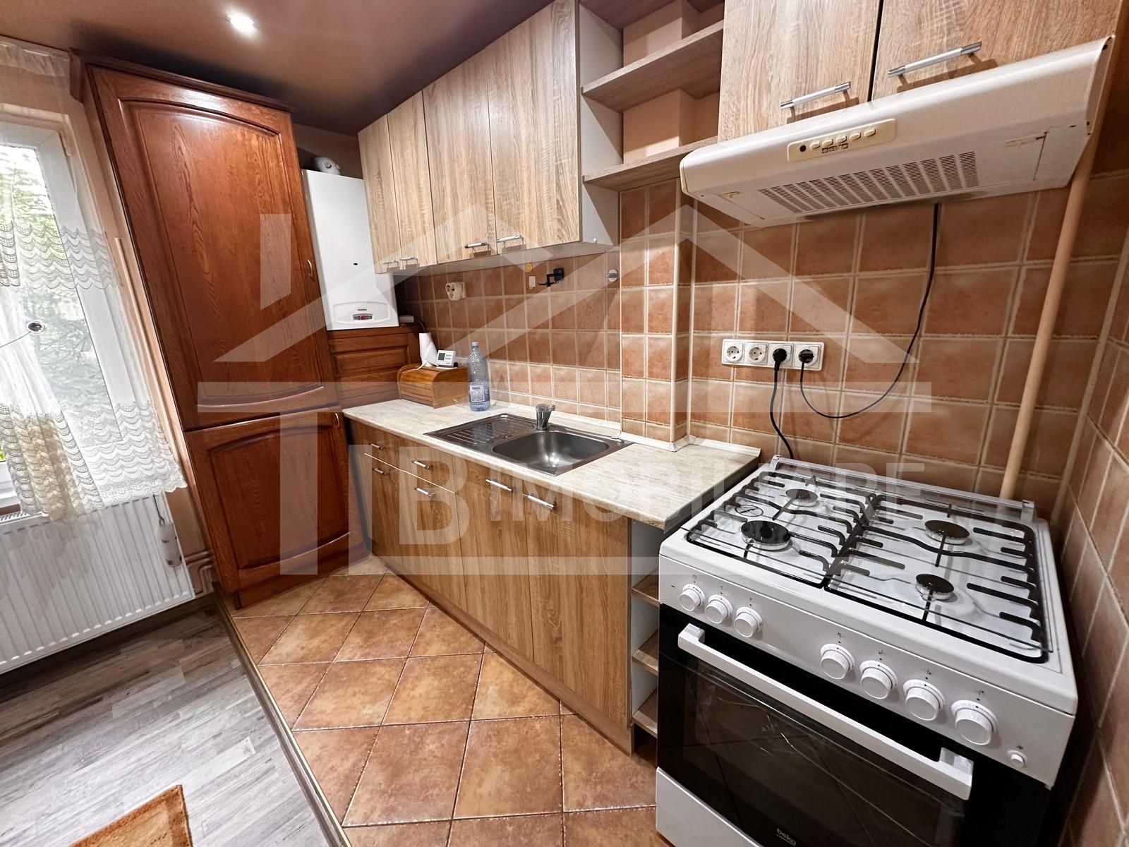 Apartament de 3 camere, 70mp,parcare, decomandat, Zona Kaufland — fotografia 8