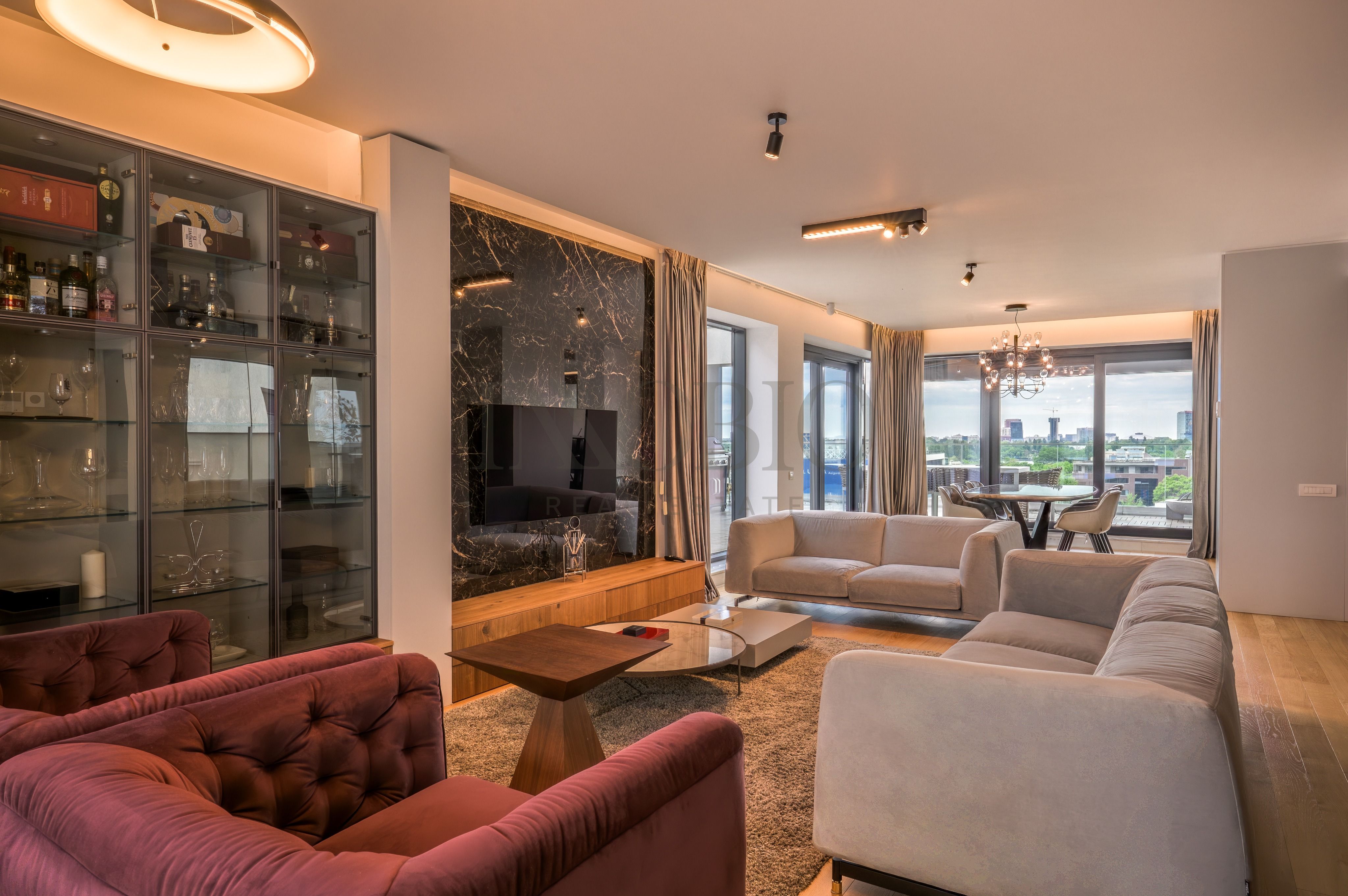 Duplex 4 Camere | One Herastrau Plaza