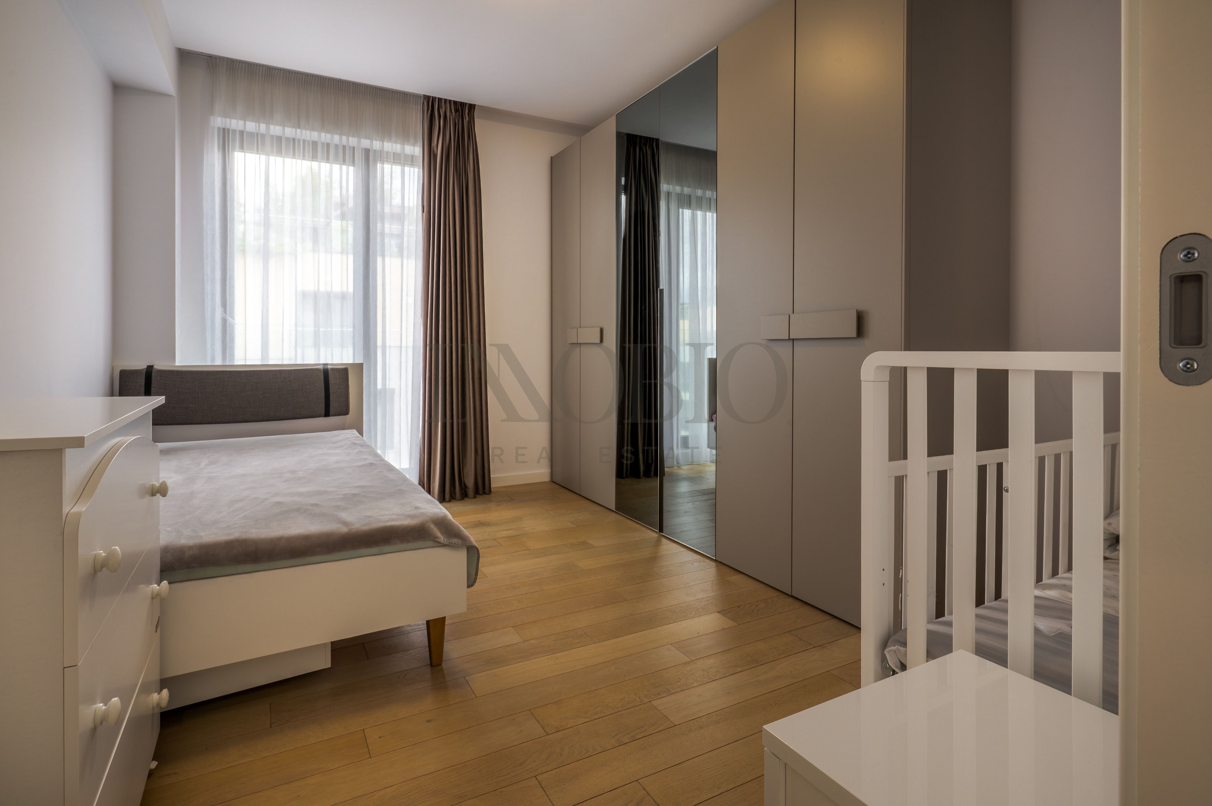Duplex 4 Camere | One Herastrau Plaza — fotografia 17