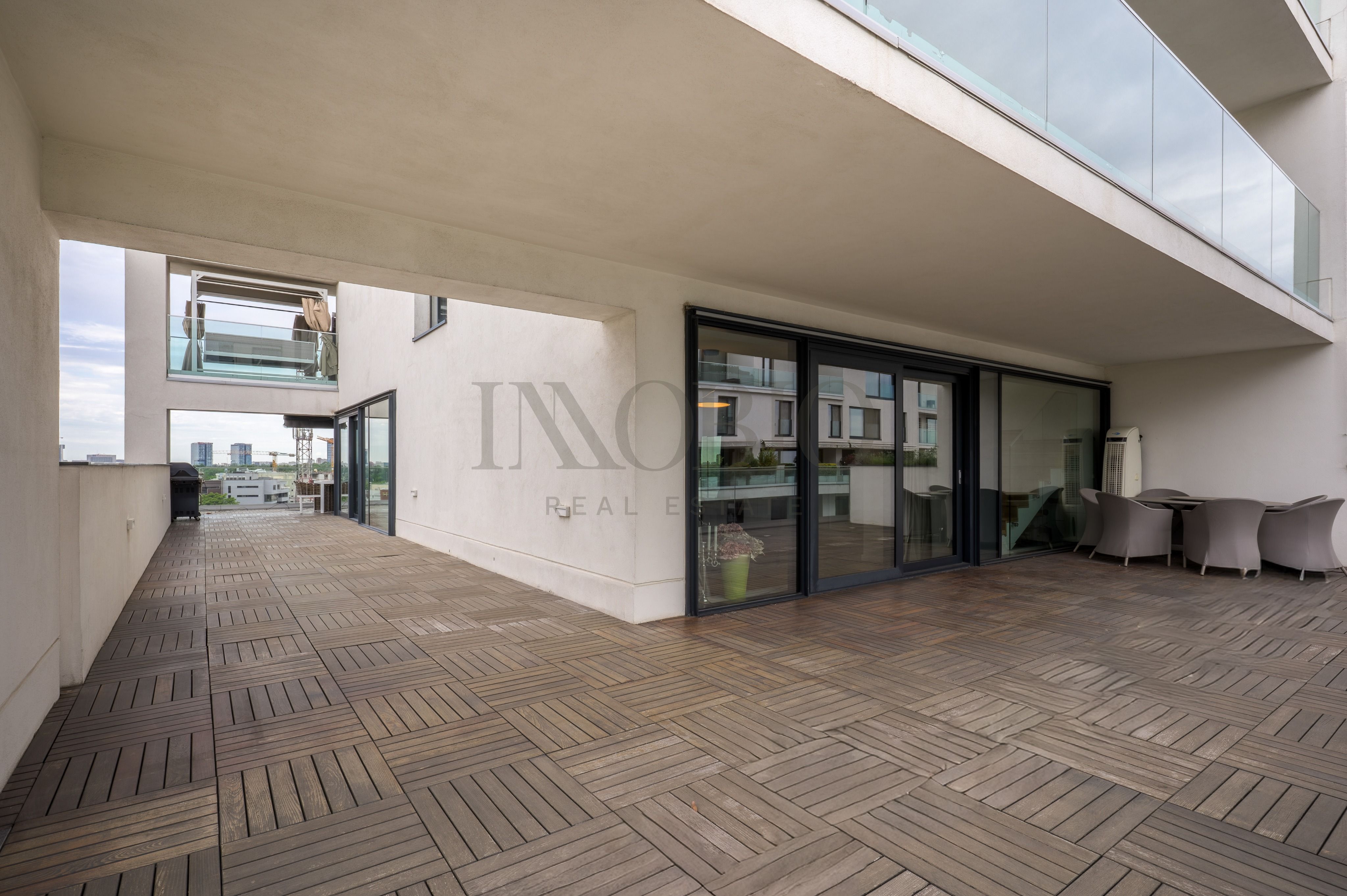 Duplex 4 Camere | One Herastrau Plaza — fotografia 3