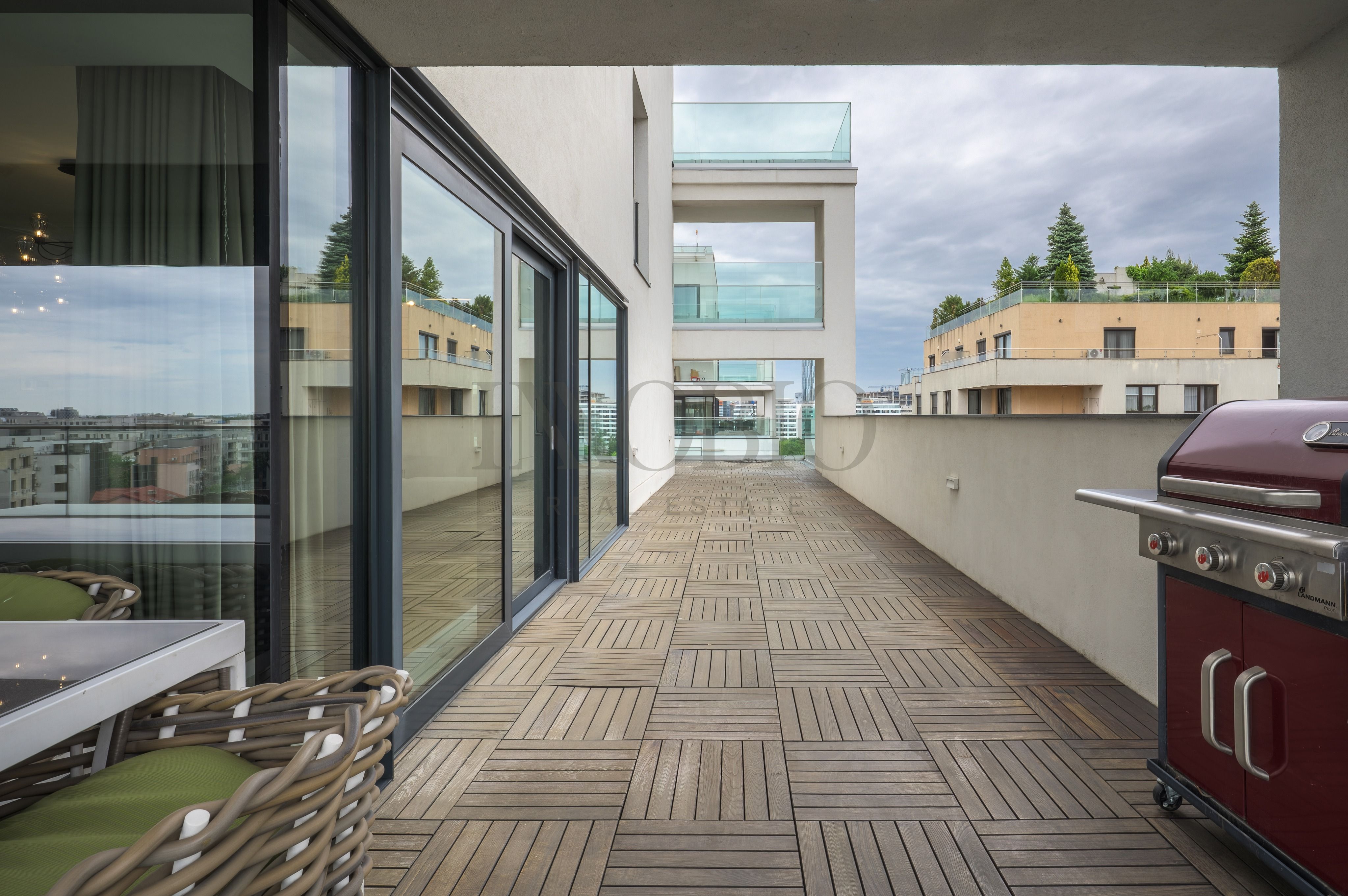 Duplex 4 Camere | One Herastrau Plaza — fotografia 4