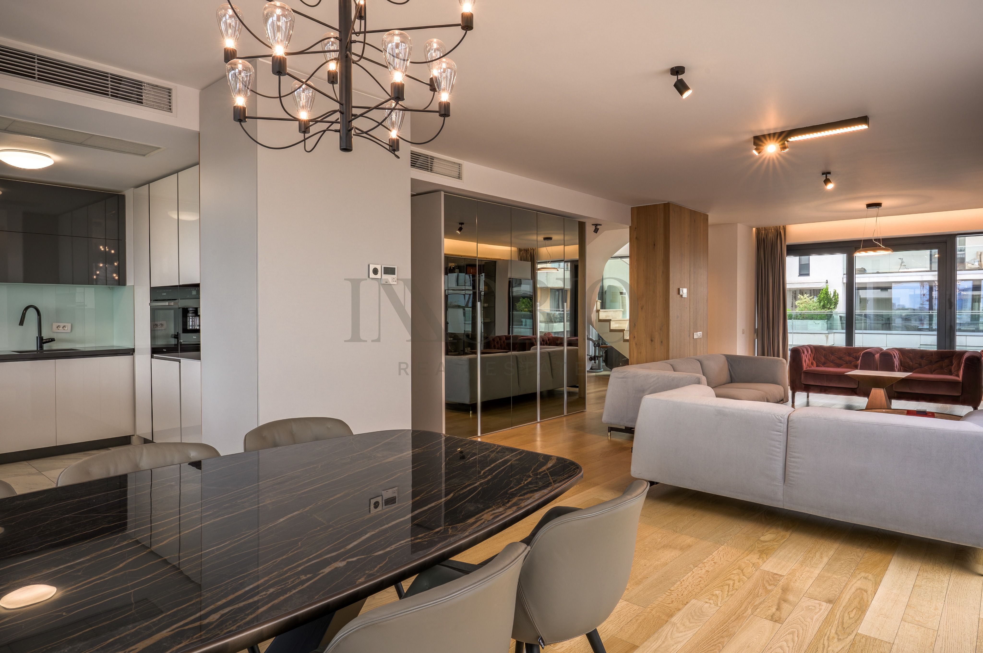 Duplex 4 Camere | One Herastrau Plaza — fotografia 5
