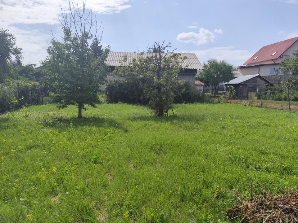 Casa, anexe si teren Floresti  Prahova 1075mp.! — fotografia 9