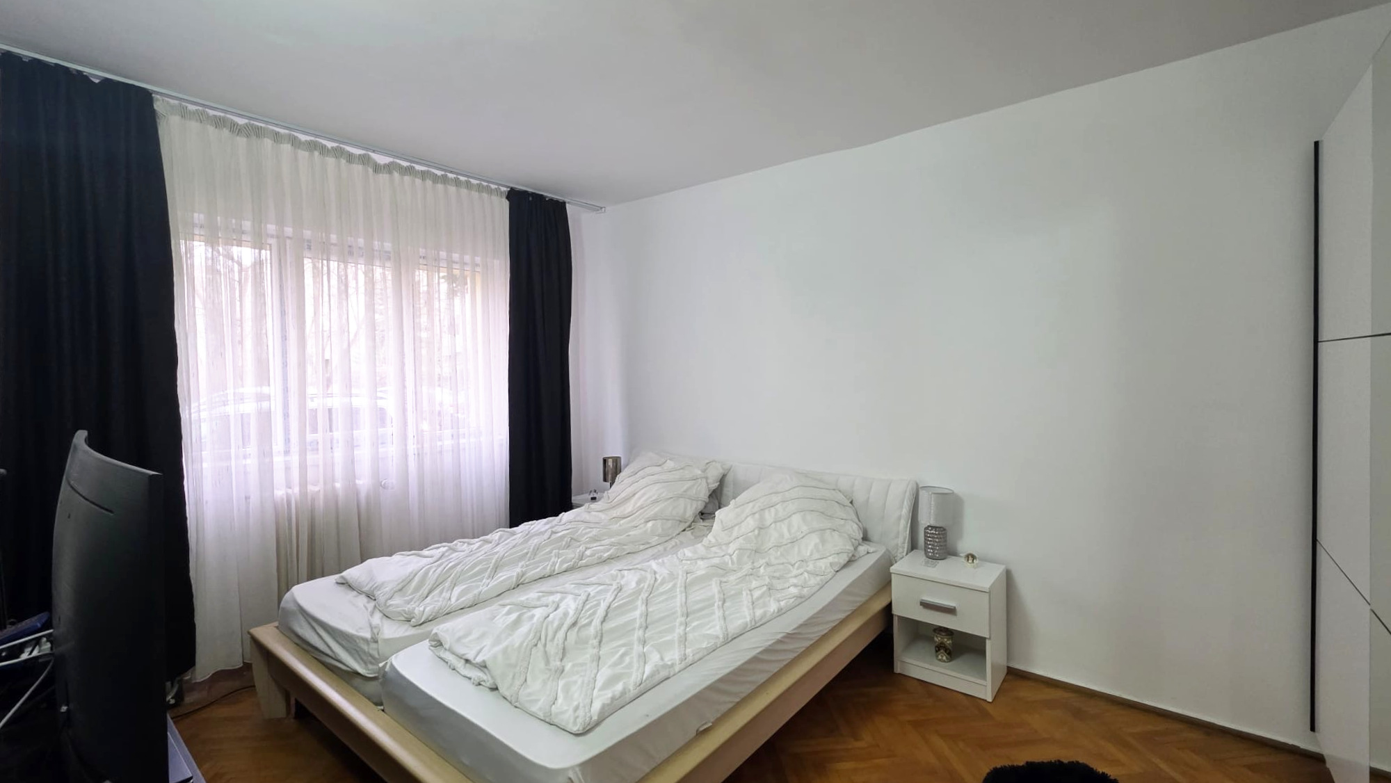 De vanzare, apartament cu  2 camere, 55 mp ,lângă Spitalul Județean — fotografia 4