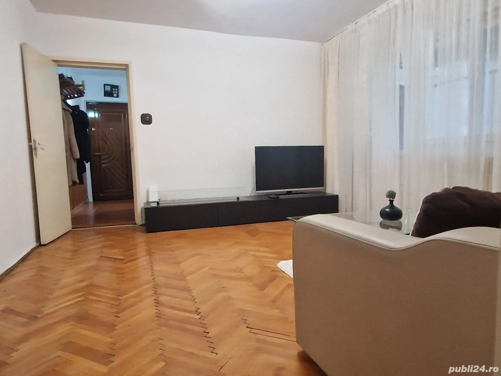De vanzare, apartament cu  2 camere, 55 mp ,lângă Spitalul Județean — fotografia 6