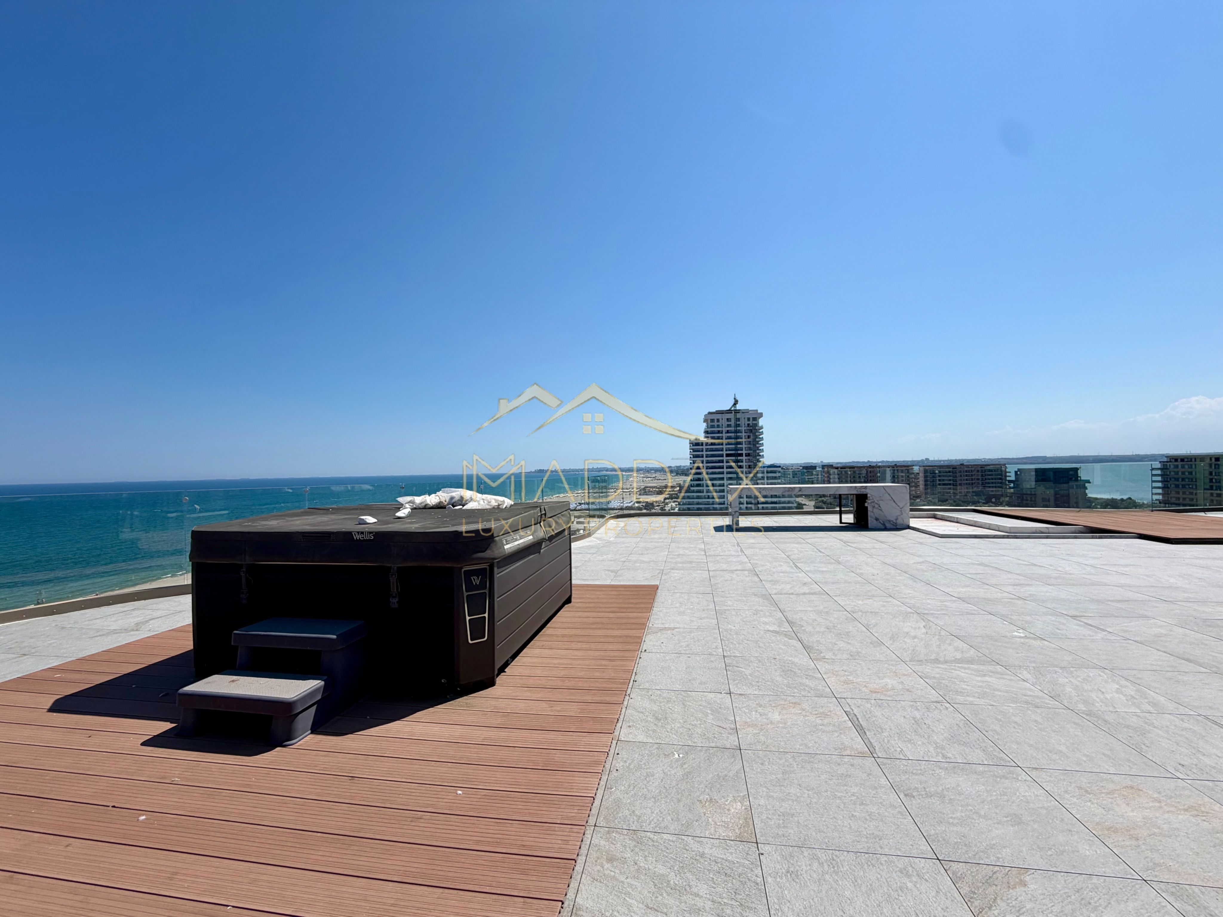 Penthouse Exlusivist *750mp* // 360 Sea View & Lake View / Mamaia