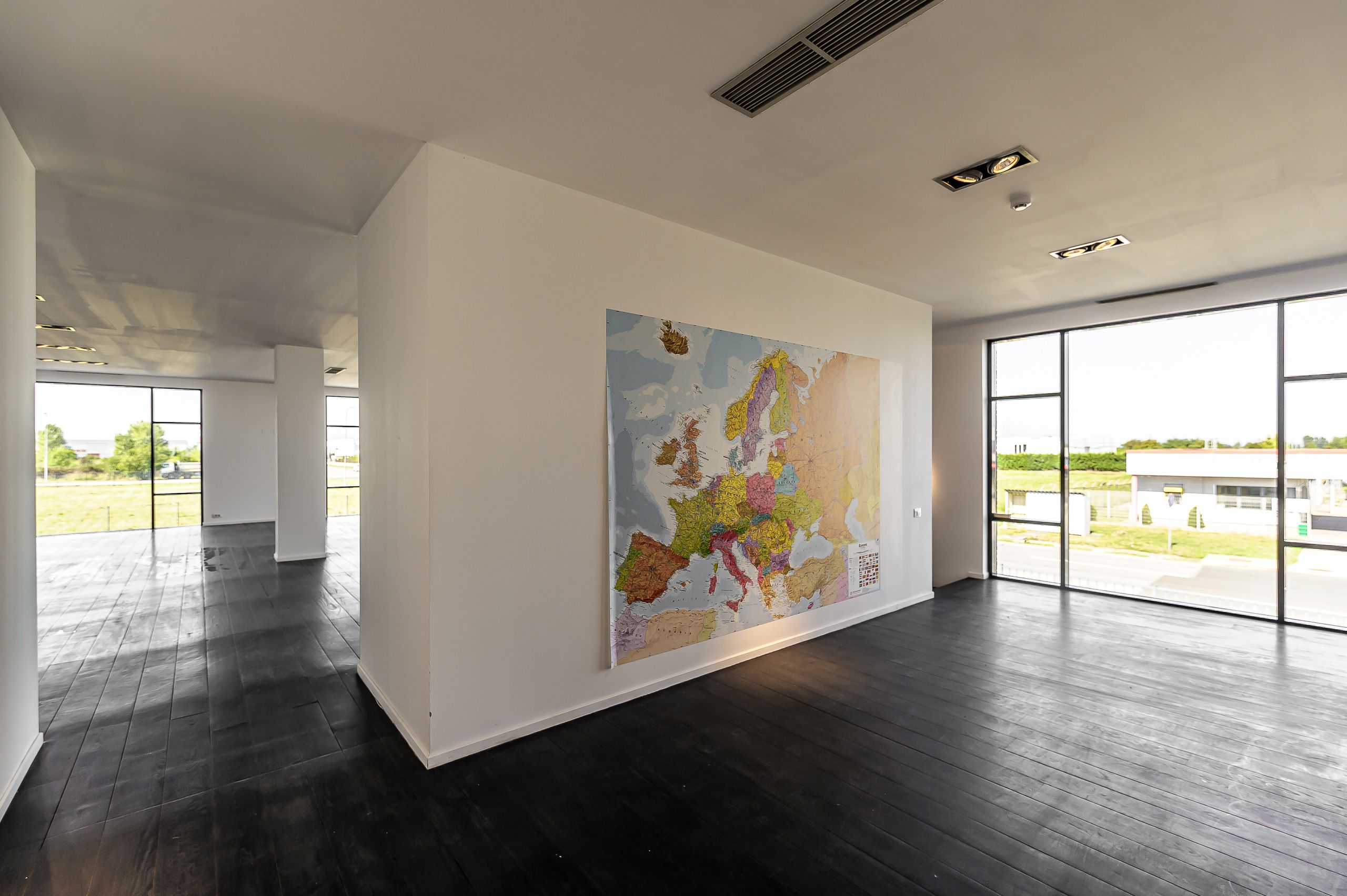 Birouri Premium de 304 mp în Zona Industrială Vest Arad — fotografia 3