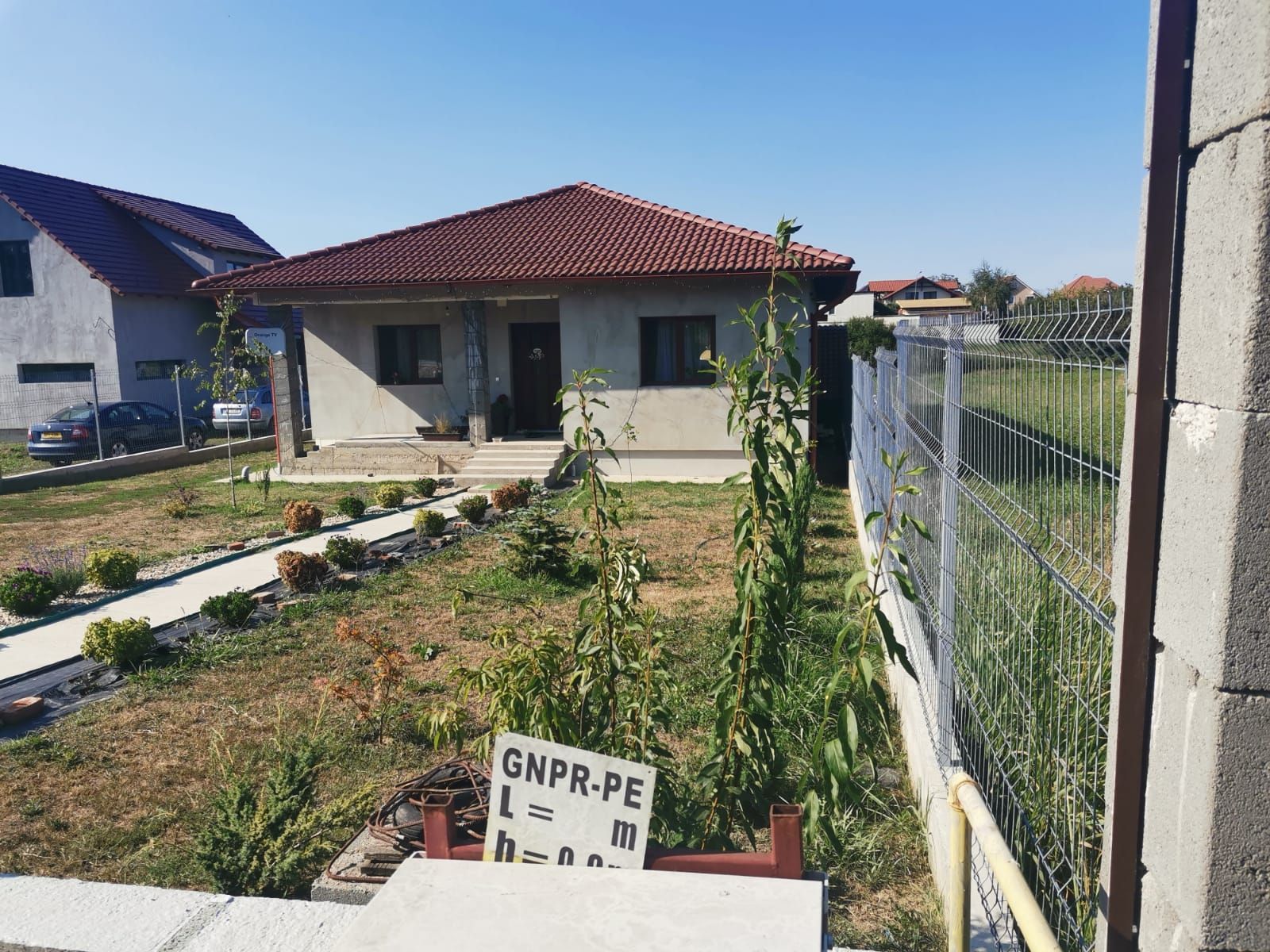 BRASADAS vinde casa 3 dormit. 120mp 13 ari 2019 Bercu Rosu. — fotografia 3