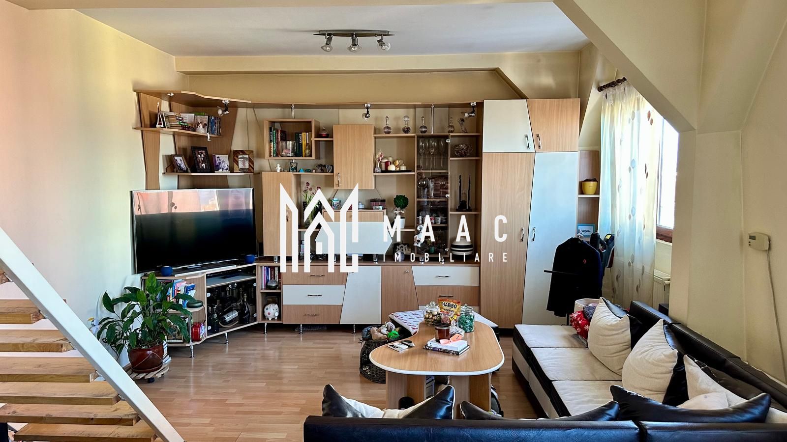 Apartament 3 camere | Balcon | 60 MPU | Decomandat | Cedonia