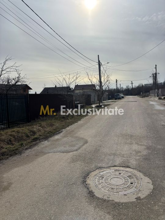 Teren intravilan - Smeura de Sus, toate utilitatiile! — fotografia 3