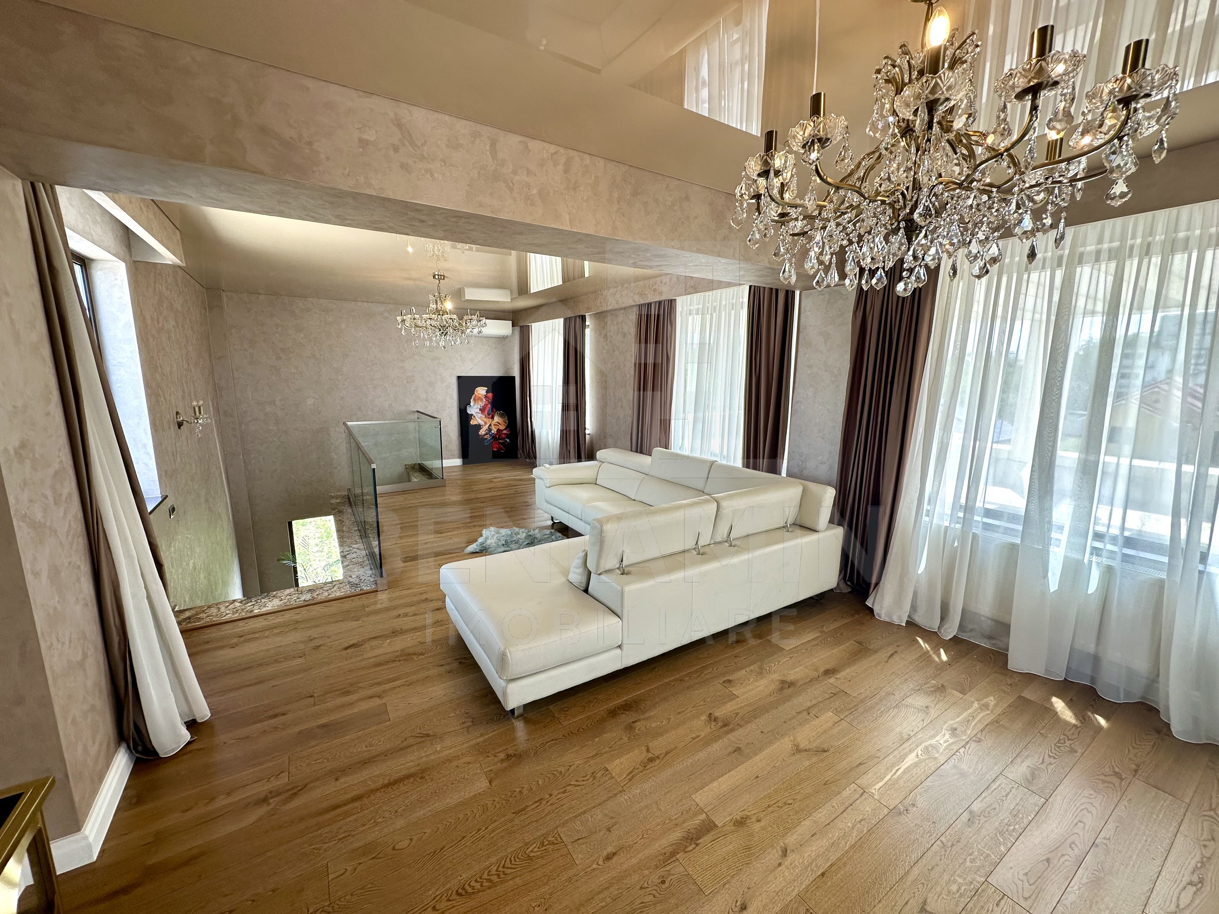 Vila impunatoare -Lux -Panoramic D+P+2 Hanul Doctorului 550mp util — fotografia 13
