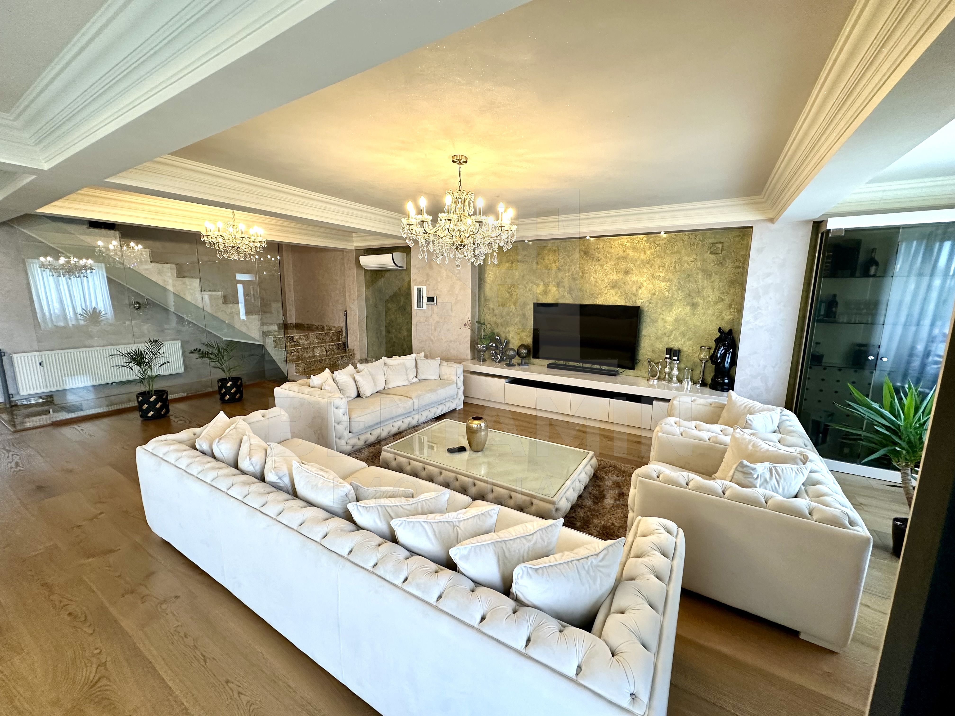 Vila impunatoare -Lux -Panoramic D+P+2 Hanul Doctorului 550mp util — fotografia 3