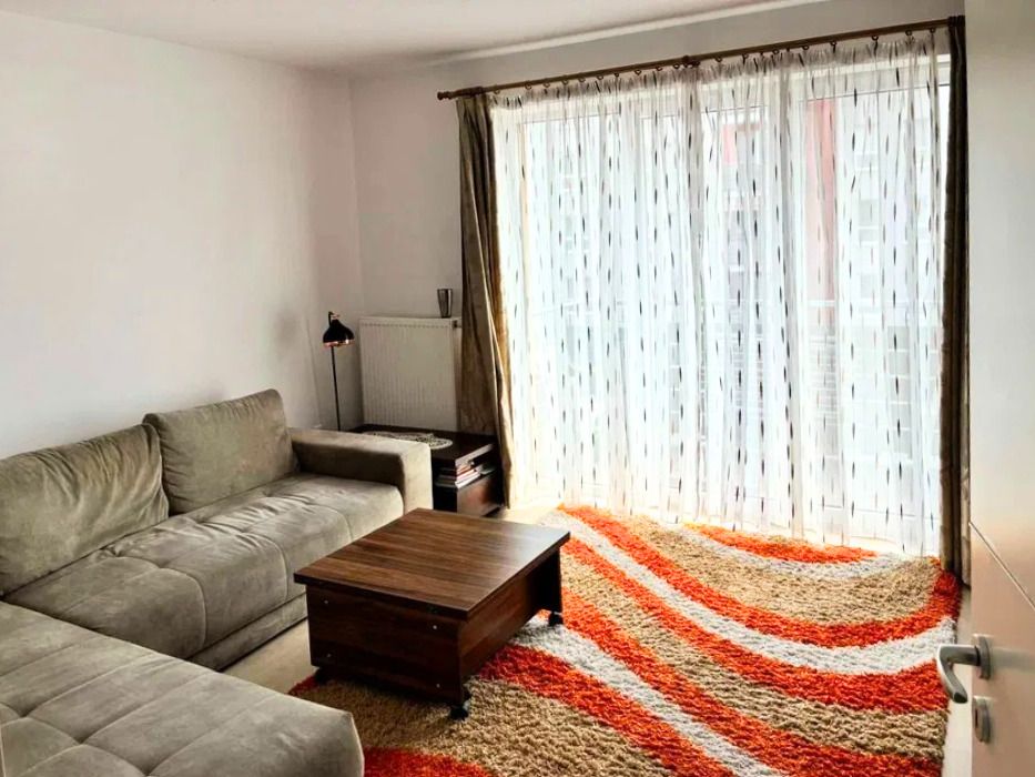 2 camere luminos cu parcare și boxă deal pentru locuire sau investiție — fotografia 3