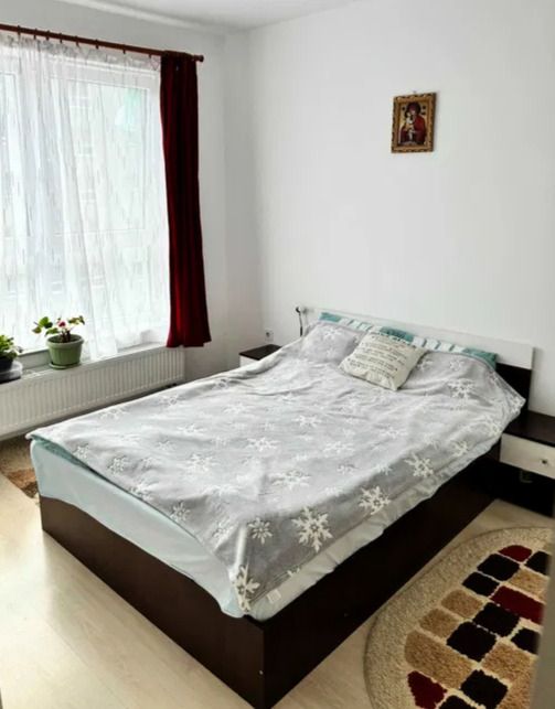 2 camere luminos cu parcare și boxă deal pentru locuire sau investiție — fotografia 5