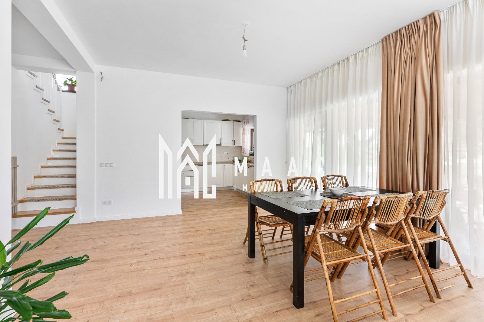 Casa 5 camere | Moderna | Teren 1036 MP | Tocile — fotografia 8