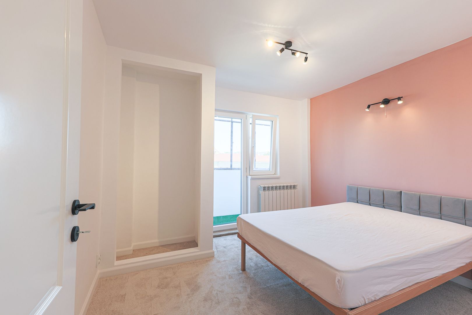 Apartament 2 camere - renovat - Piața Catedralei - COMISION 0