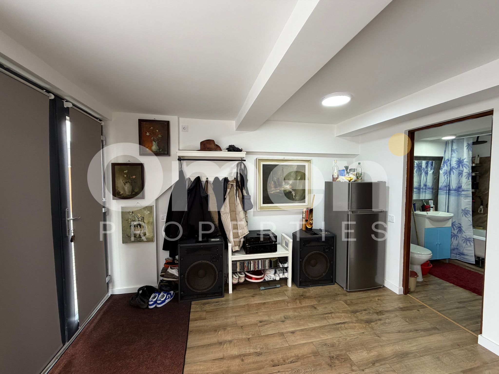 Apartament cu 3 camere de vanzare, situat in bloc nou, zona Victor Babes — fotografia 3