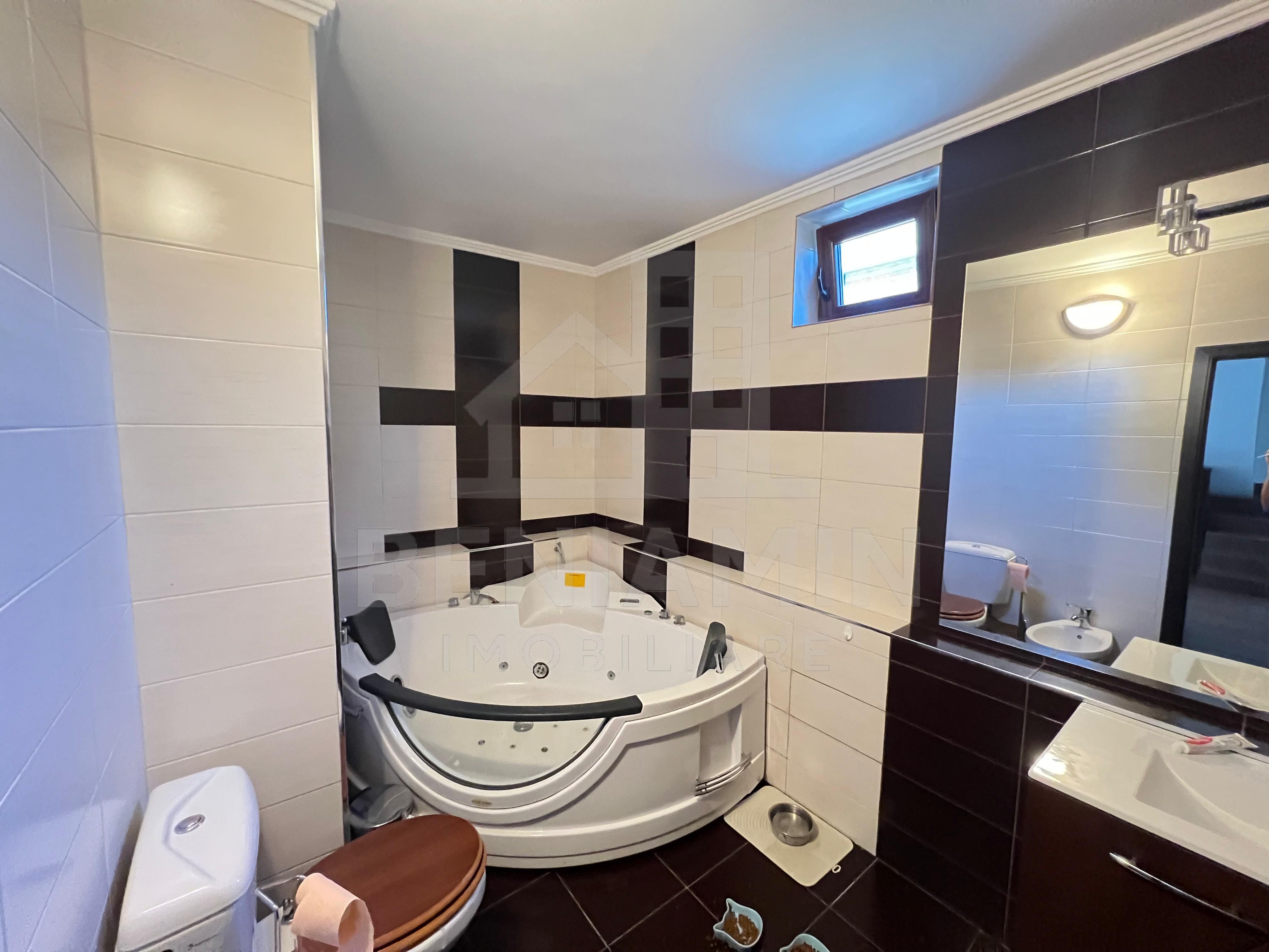 De-Vanzare-Case-16-Camere-400mp-Utili-1100mp-Teren-Sacele-Brasov — fotografia 13