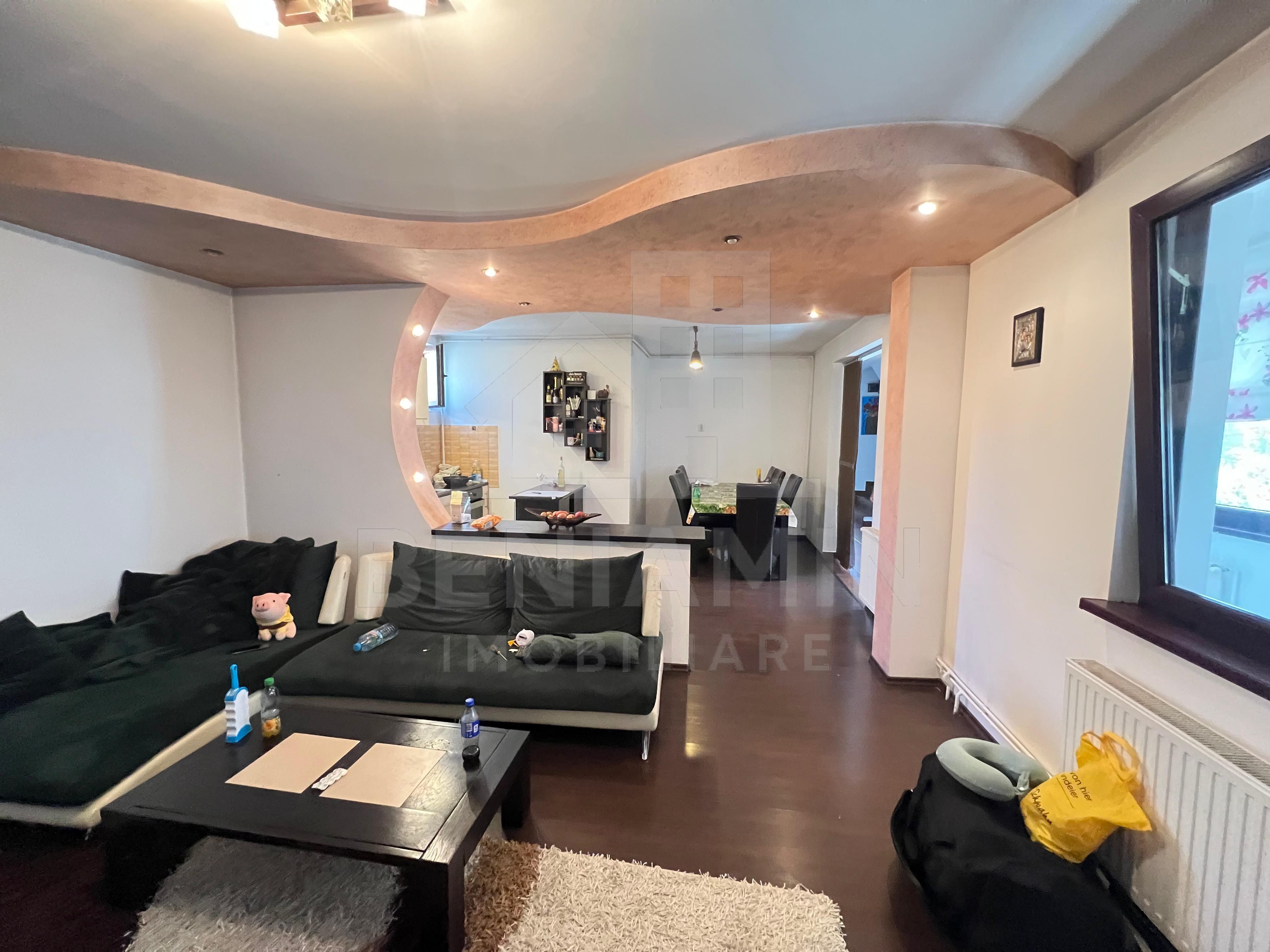 De-Vanzare-Case-16-Camere-400mp-Utili-1100mp-Teren-Sacele-Brasov — fotografia 3