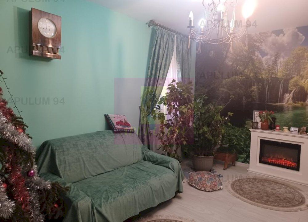 Casă 2020, parter+pod, garaj, magazie, curte 420 mp, Săbăreni — fotografia 4