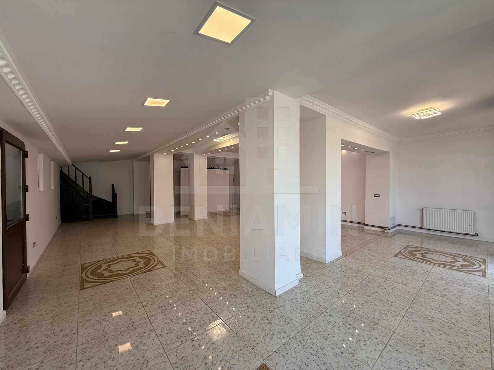 Spatiu comercial parter situat in Brestei zona de case zona buna