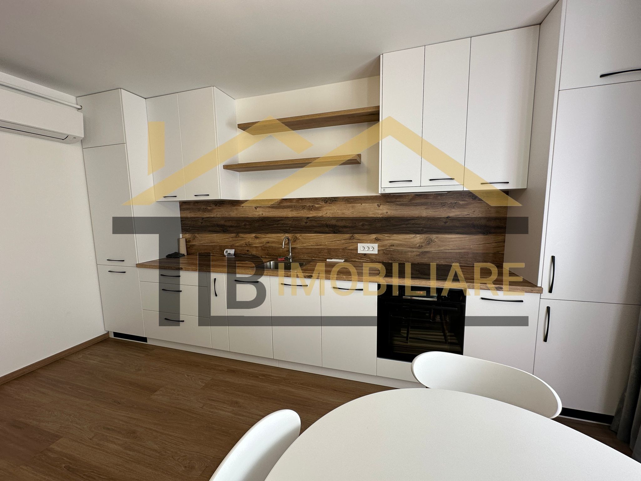 Studio, 50mp, parcare, Zona Semi-Central — fotografia 7