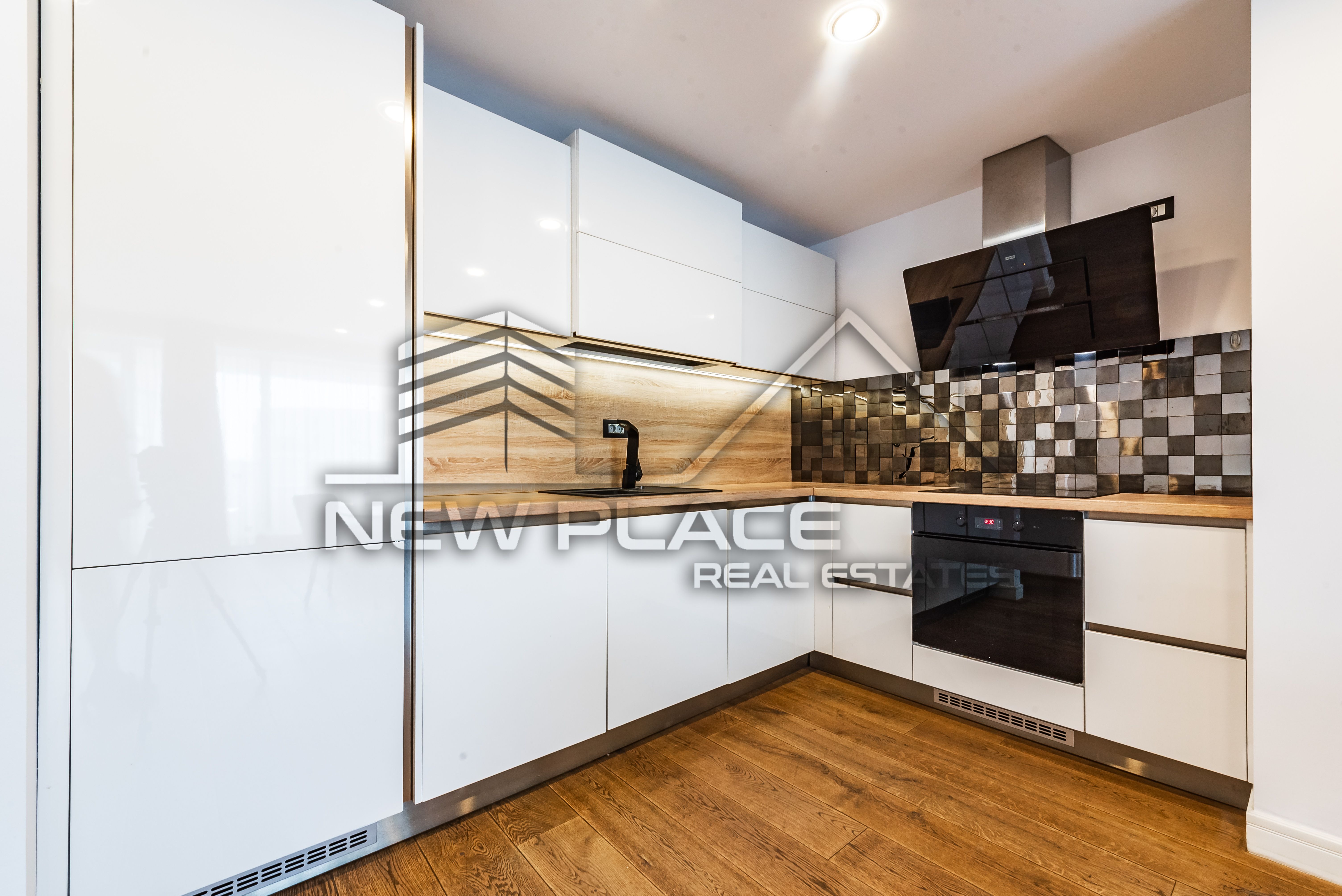 Cortina Residence | Exclusivitate [+21% TVA] Mobila Rovere | LUX — fotografia 8
