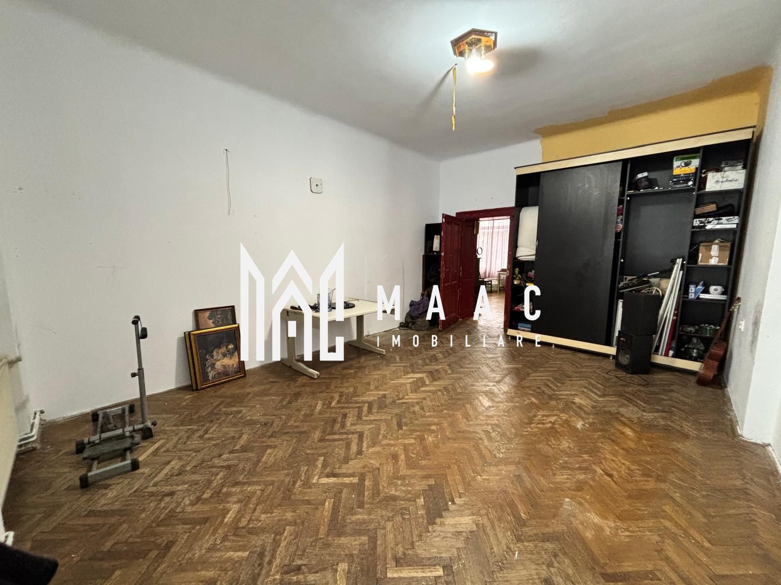 Apartament 4 camere | Etaj 1 | Curte comuna | 114 MPU | Ultracentral — fotografia 3