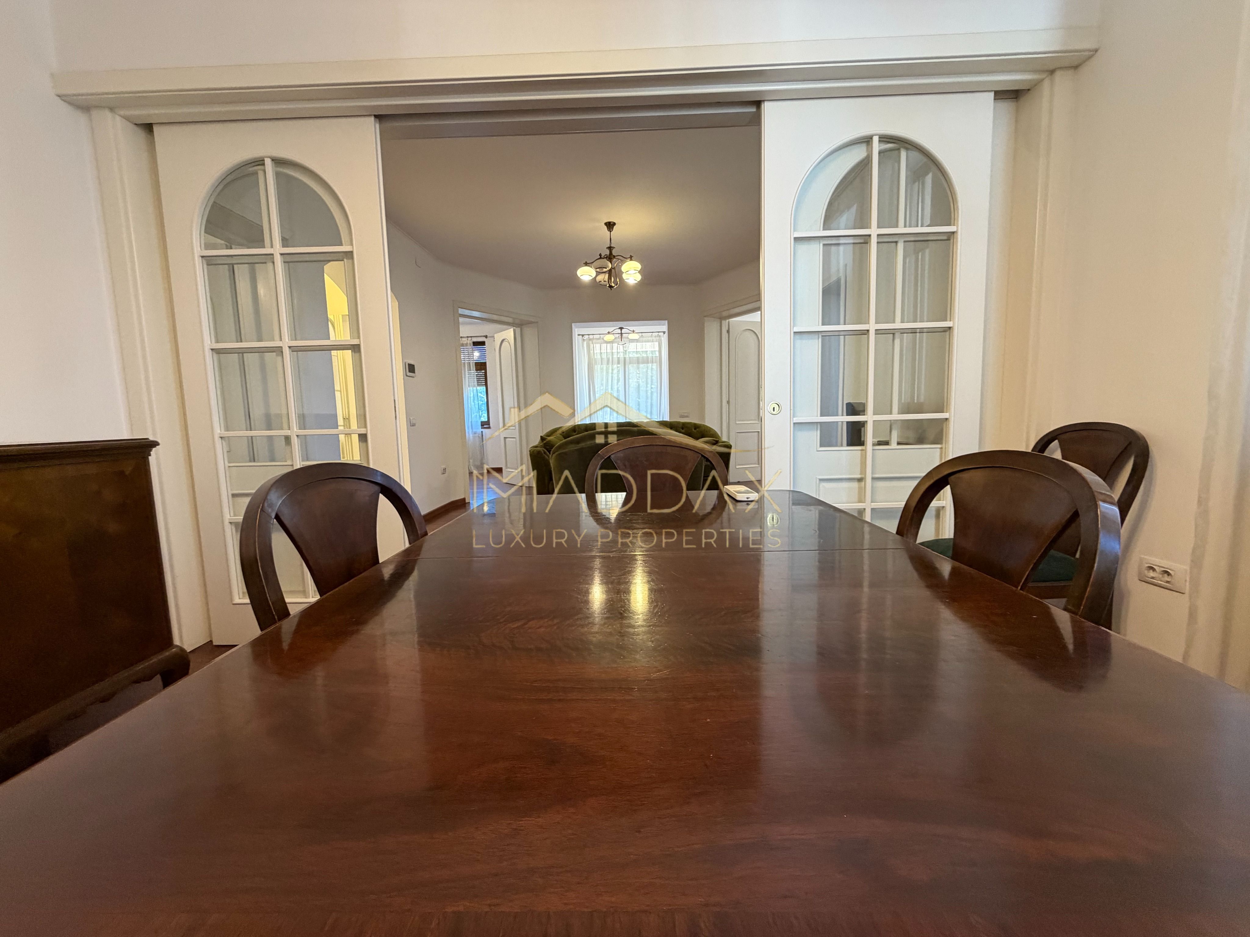 Apartament de inchiriat /4 camere in vila *153mp* +parcare / Dorobanti Capitale — fotografia 17