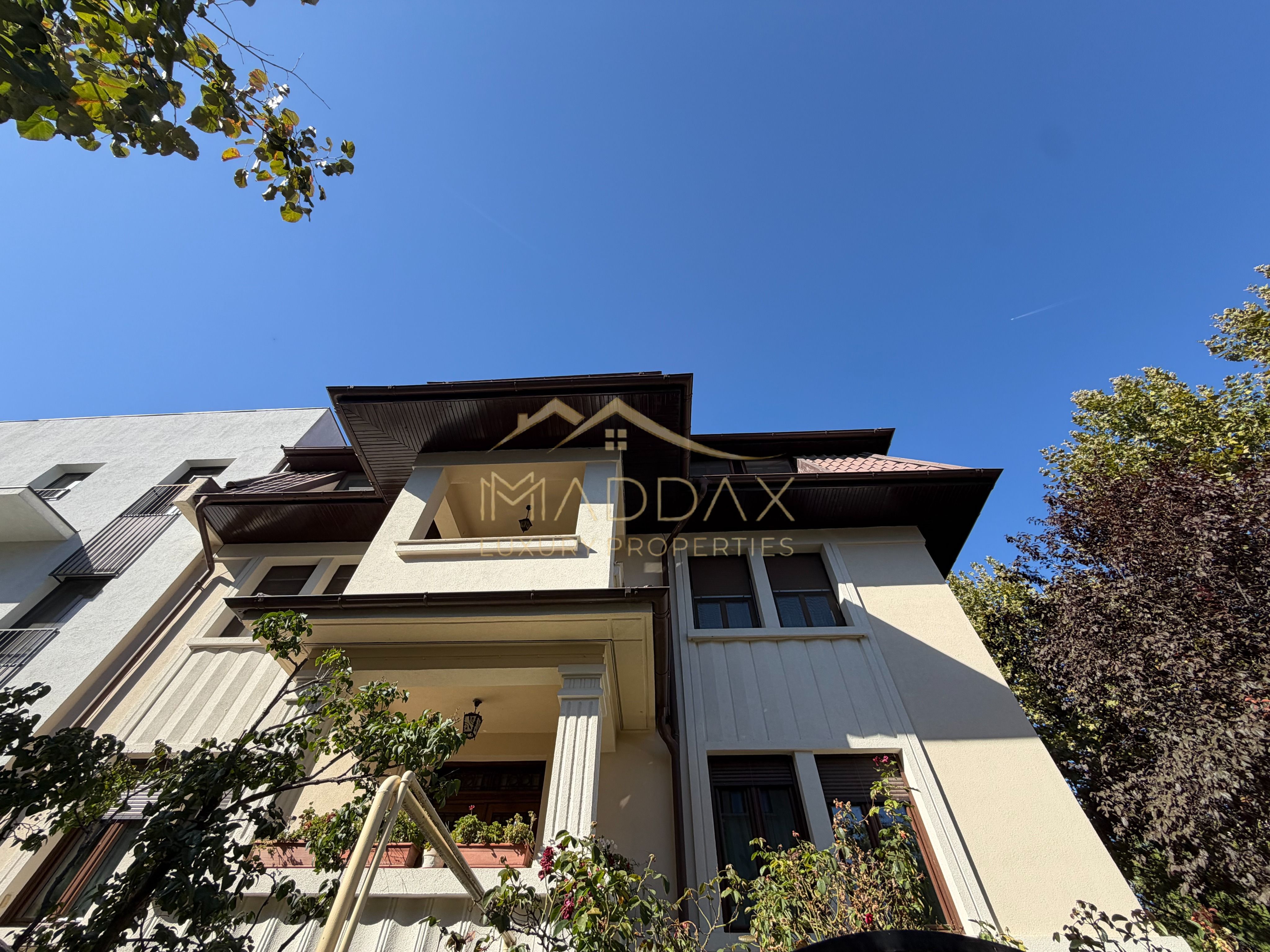 Apartament de inchiriat /4 camere in vila *153mp* +parcare / Dorobanti Capitale — fotografia 3