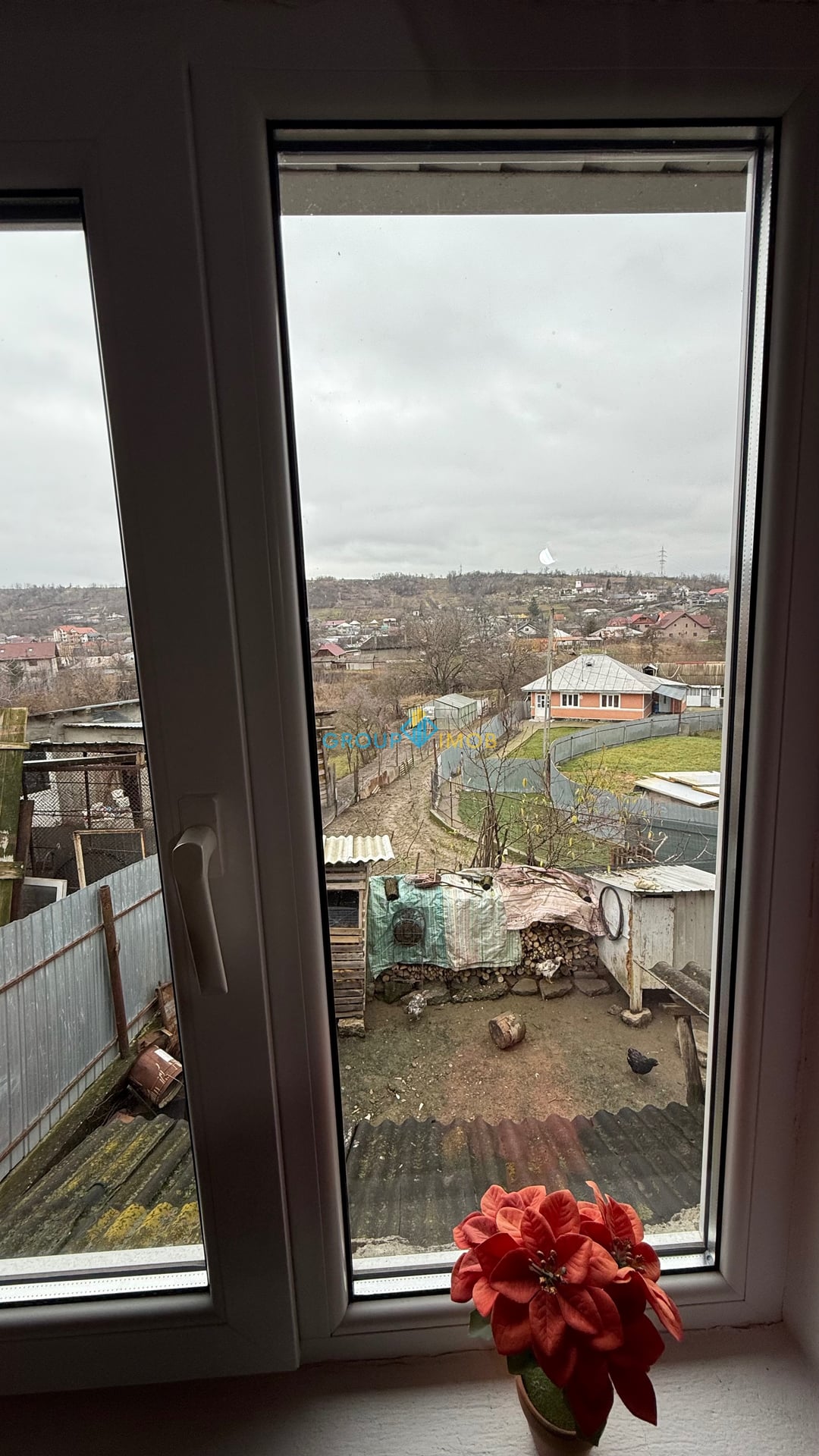 Casa de vanzare in Margineni-80 mp — fotografia 4