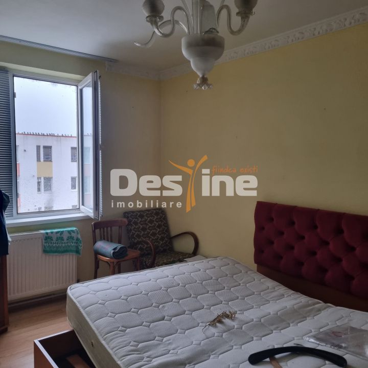 APARTAMENT DE VANZARE CU 2 CAMERE — fotografia 4
