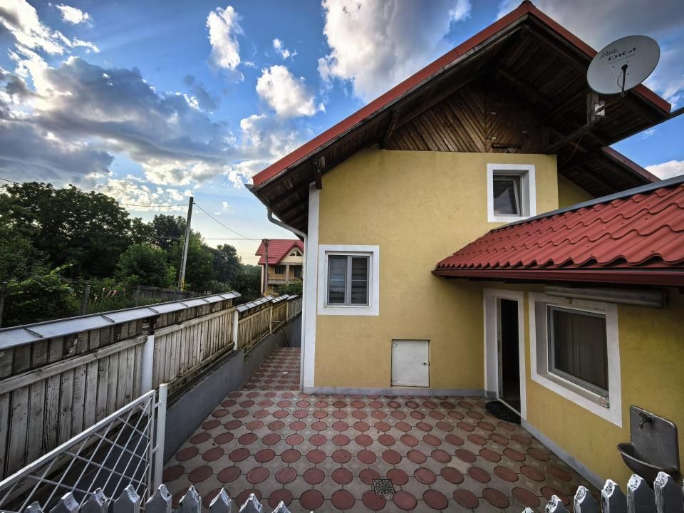 Casă individuală 4 camere 2 garaje 150 mp + anexa și gradina — fotografia 20