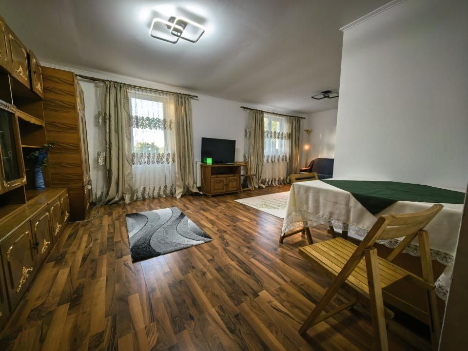 Casă individuală 4 camere 2 garaje 150 mp + anexa și gradina — fotografia 4