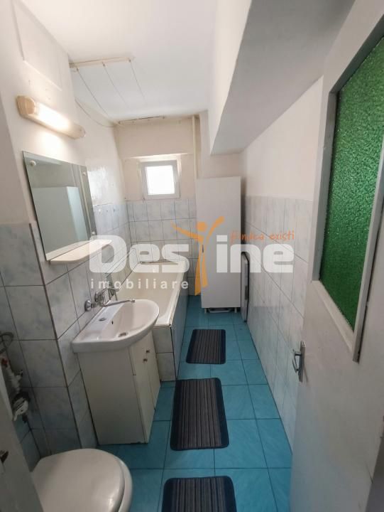 Apartament 3 camere, decomandat, metrou Dristor2 — fotografia 3