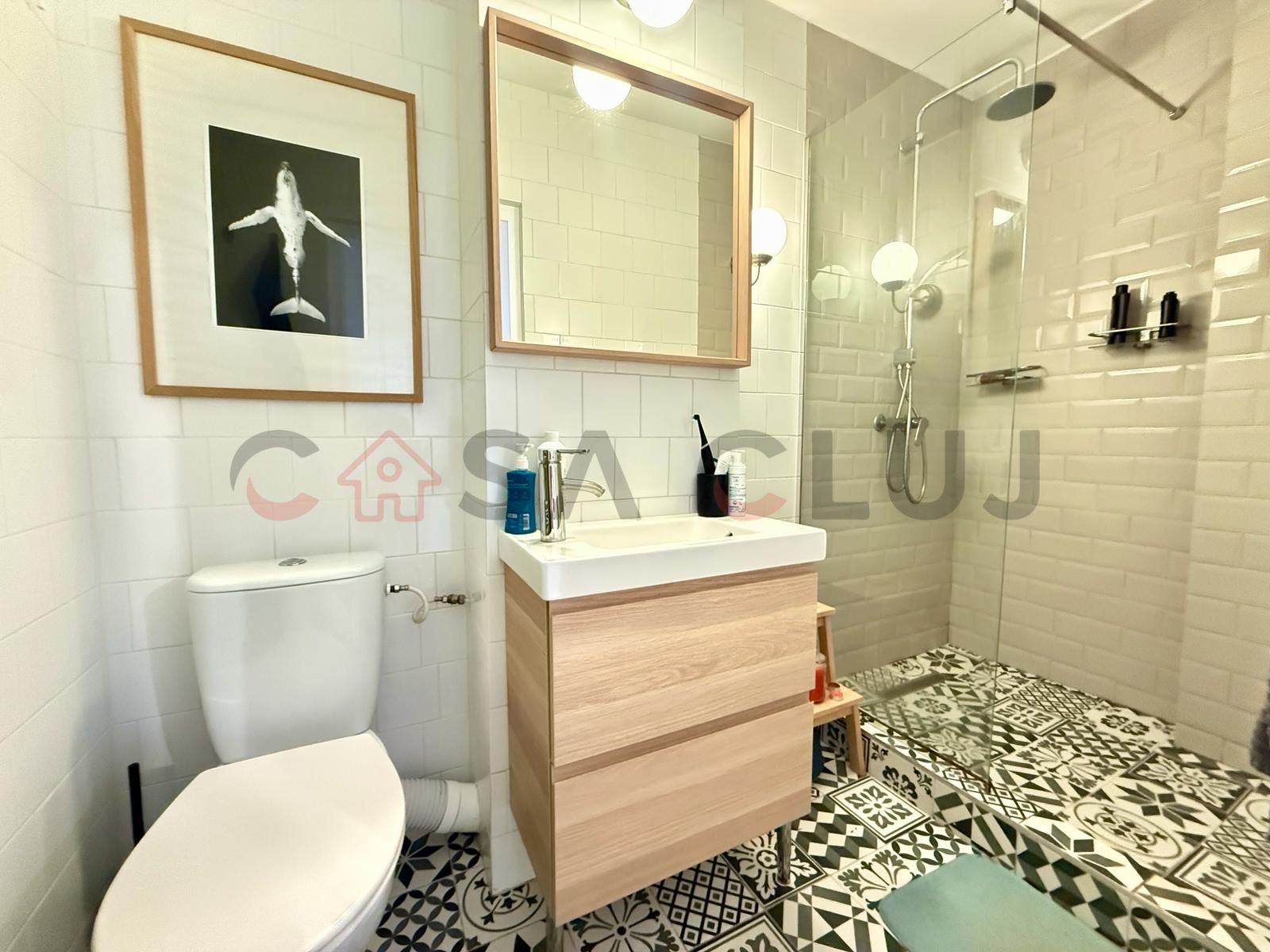 Apartament renovat, etaj intermediar, zona Bucegi — fotografia 6
