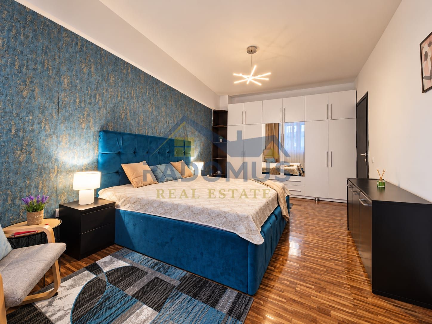Apartament 3 camere - 74 mp utili - Loc Parcare - Bloc 2014 - Centrală — fotografia 4