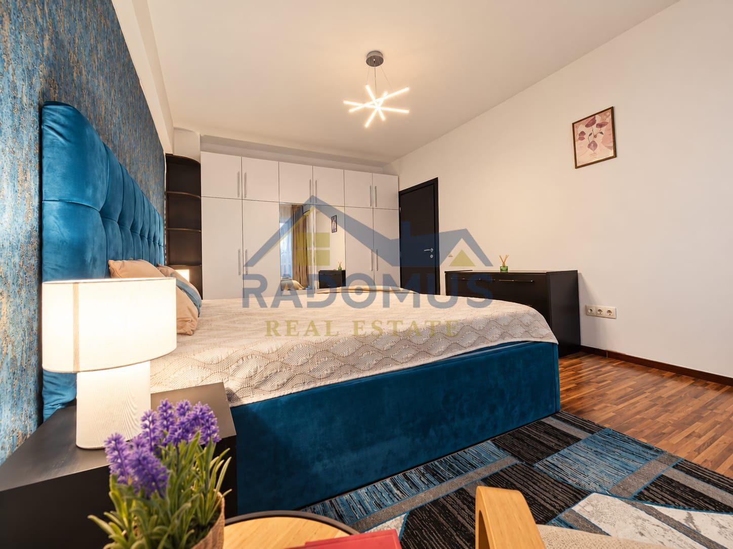 Apartament 3 camere - 74 mp utili - Loc Parcare - Bloc 2014 - Centrală — fotografia 5