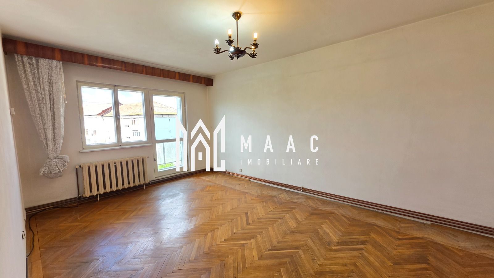 Apartament 3 camere decomandat | Strand | 2 bai, 2 balcoane