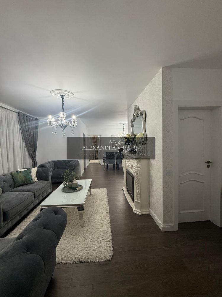 Apartament 3 camere decomandate, 2 bai,balcon, etaj intermediar, garaj