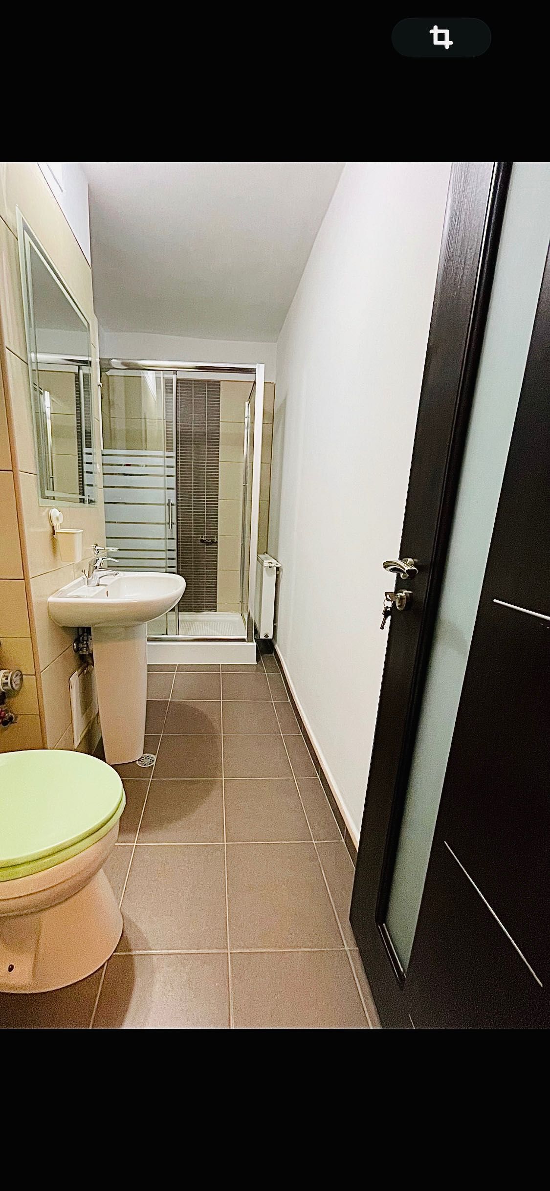 Propietar, Garsonieră de Vânzare, Liberty Mall — fotografia 3