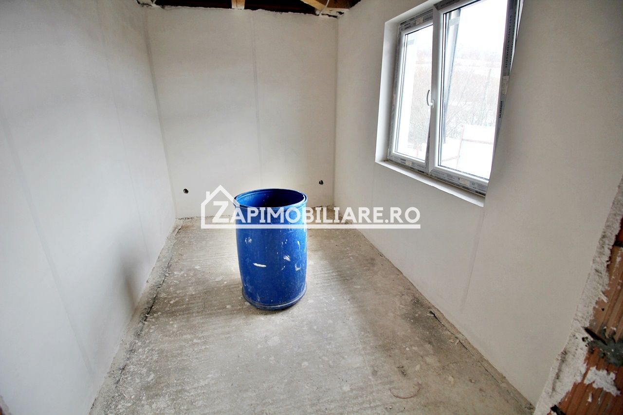 Casa 3 camere, 85mp, 430mp teren, garg,pavaj,0% comision — fotografia 9