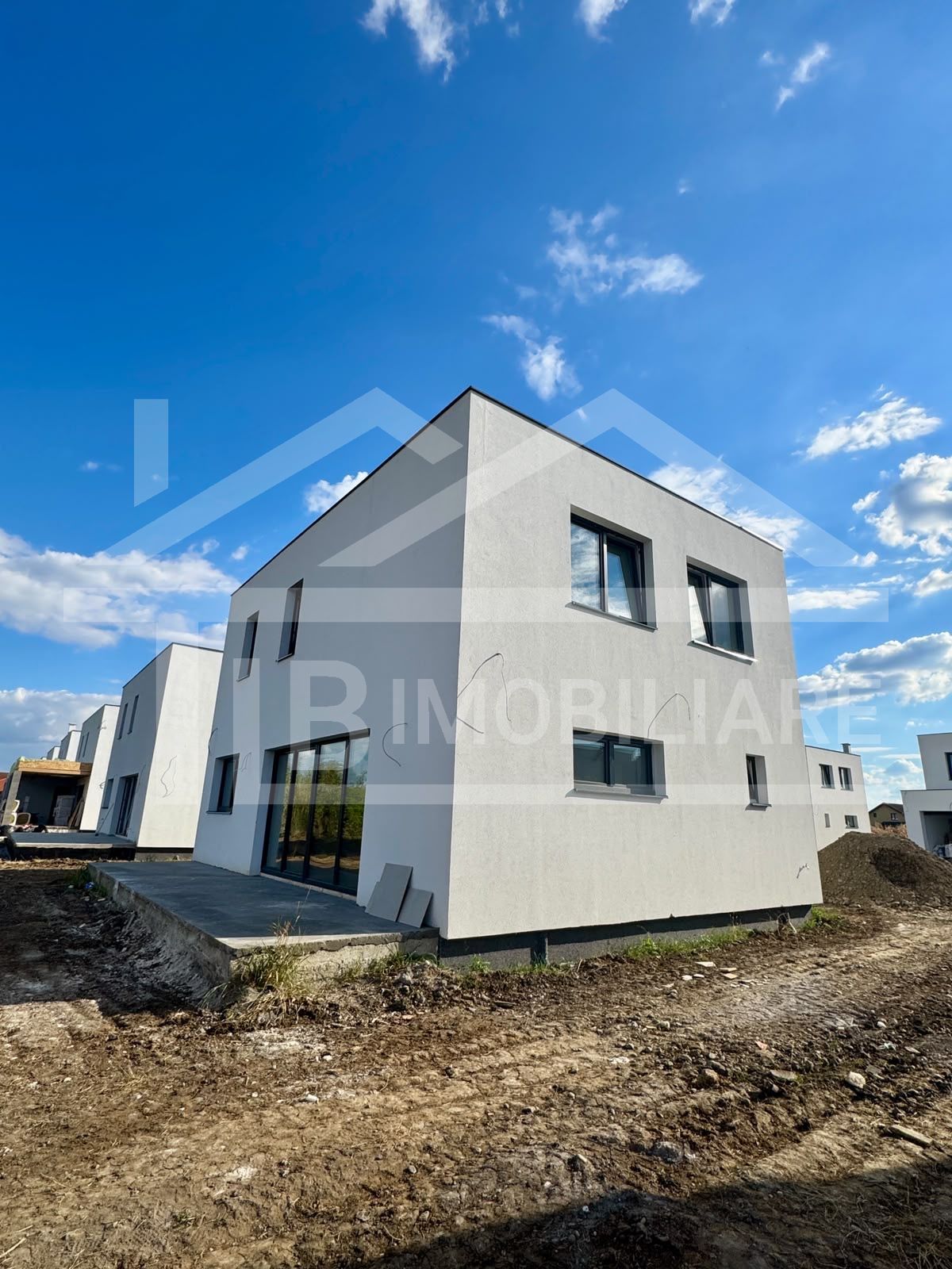 Casă individuală, 4 camere, 120mp utili, teren 442mp, Zona Unirii — fotografia 3