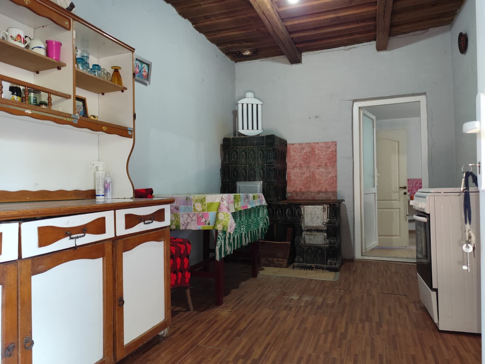 Casa la tara, Calea Mare, Bihor, teren mare, 2 intrari auto – vanzare — fotografia 12
