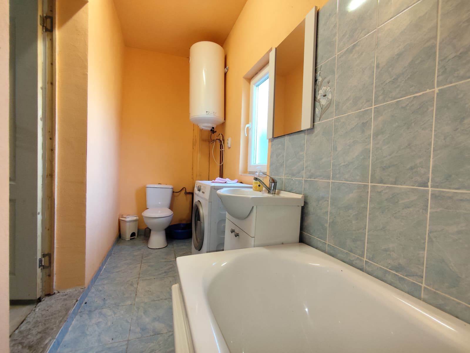 Casa la tara, Calea Mare, Bihor, teren mare, 2 intrari auto – vanzare — fotografia 16